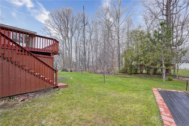 858 Bridle Lane, Webster, NY 14580
