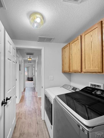 4901 Briarcrest Dr, Pueblo, CO 81005