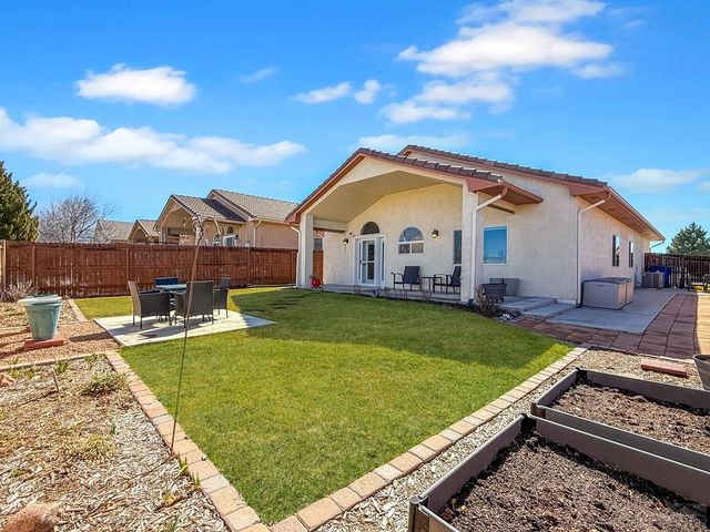 4901 Briarcrest Dr, Pueblo, CO 81005