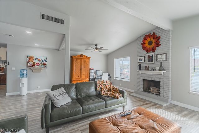 982 Pescados Drive, Las Vegas, NV 89123