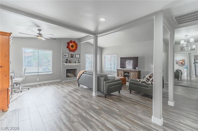 982 Pescados Drive, Las Vegas, NV 89123