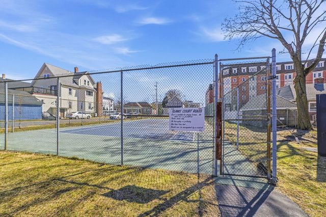 5 Newman Rd 5, Malden, MA 02148