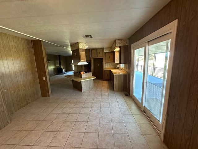 911 COLUSA HWY, Gridley, CA 95948