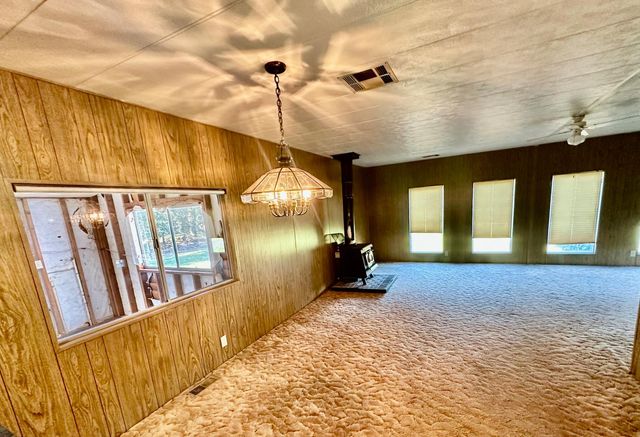 911 COLUSA HWY, Gridley, CA 95948