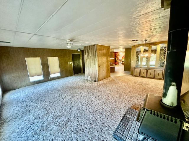 911 COLUSA HWY, Gridley, CA 95948