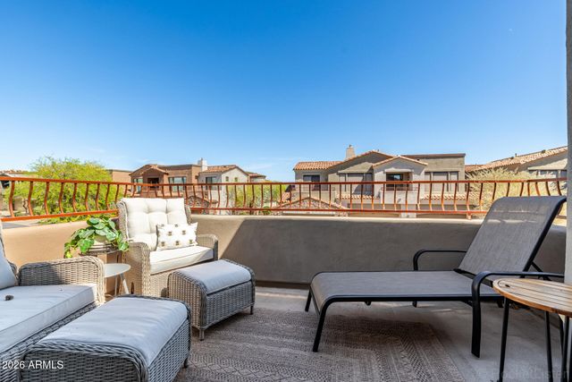 19550 N GRAYHAWK Drive 2055, Scottsdale, AZ 85255