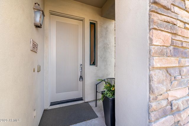 19550 N GRAYHAWK Drive 2055, Scottsdale, AZ 85255