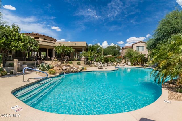 19550 N GRAYHAWK Drive 2055, Scottsdale, AZ 85255