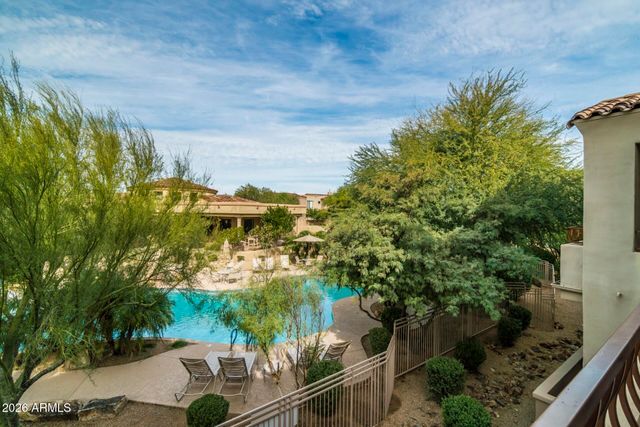 19550 N GRAYHAWK Drive 2055, Scottsdale, AZ 85255