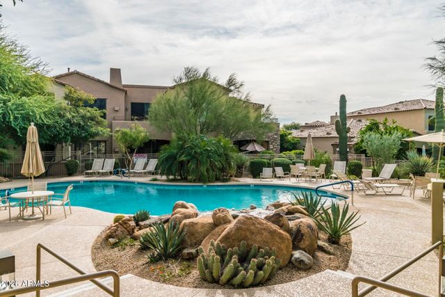 19550 N GRAYHAWK Drive 2055, Scottsdale, AZ 85255