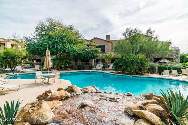 19550 N GRAYHAWK Drive 2055, Scottsdale, AZ 85255