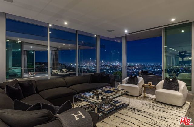 1474 Blue Jay Way, Los Angeles, CA 90069