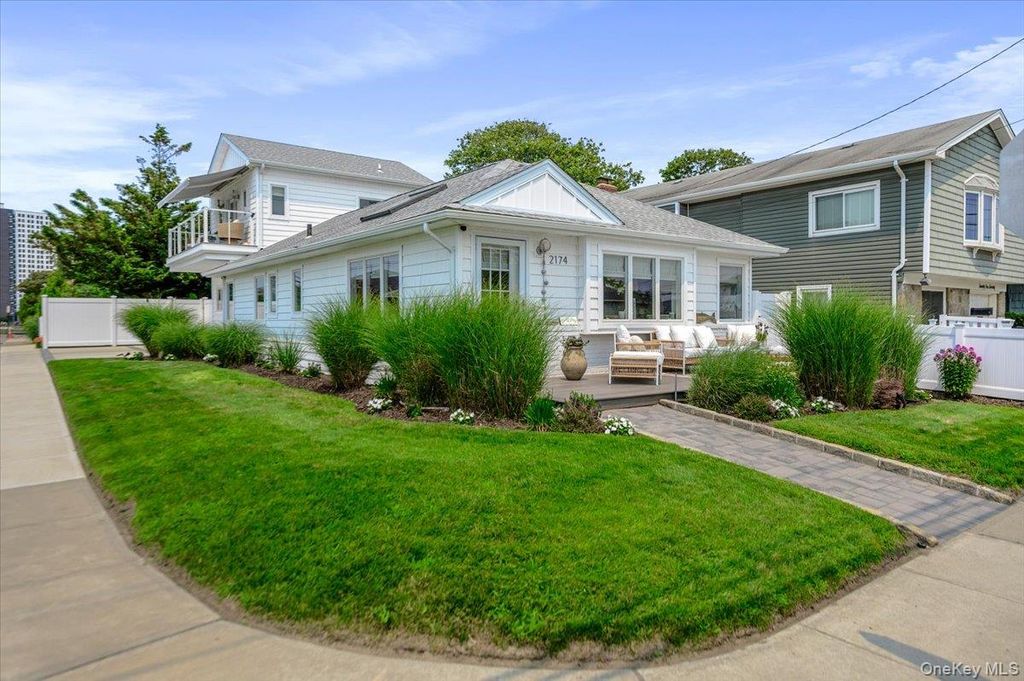 2174 Bay Boulevard, Atlantic Beach, NY 11509