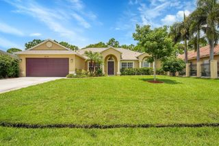 6116 NW Densaw Terrace NW, Port St Lucie, FL 34983