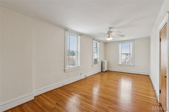 4916 Berthold Avenue, St Louis, MO 63110