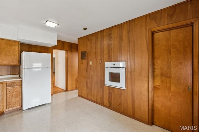 4916 Berthold Avenue, St Louis, MO 63110