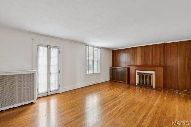 4916 Berthold Avenue, St Louis, MO 63110
