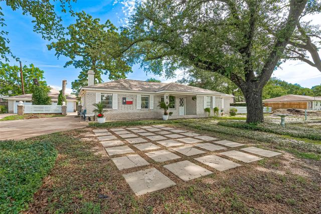 13018 Vernon Road, Cypress, TX 77429