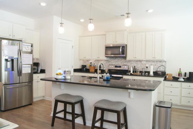 44 Porch Ln., Pawleys Island, SC 29585