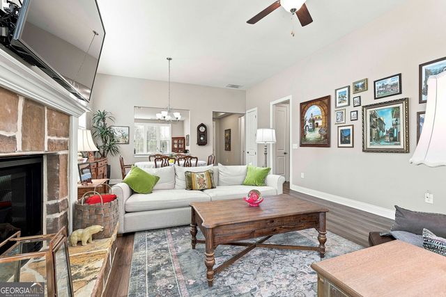 200 Sweetbay Court, Peachtree City, GA 30269