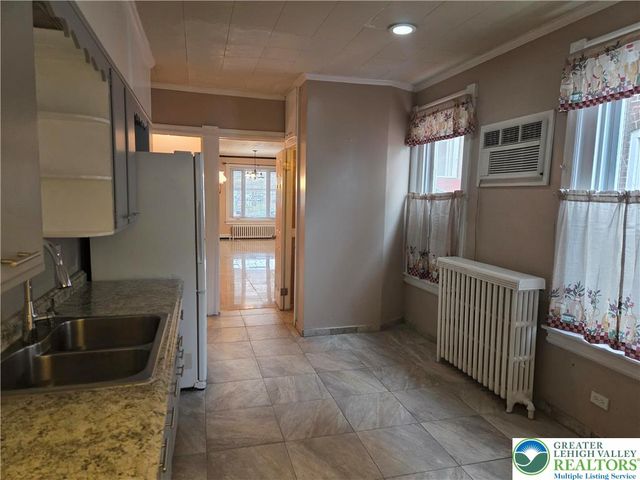 1015 South 7th Street 1, Allentown City, PA 18103