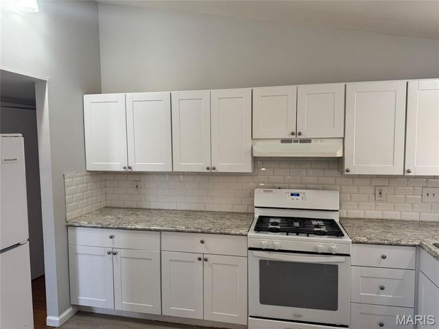 1315 Thrush Lane, Florissant, MO 63031