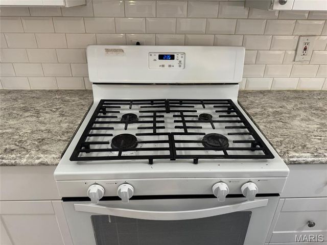 1315 Thrush Lane, Florissant, MO 63031