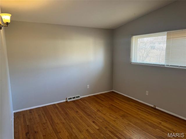 1315 Thrush Lane, Florissant, MO 63031