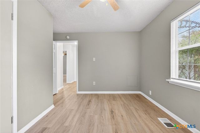 2112 Liberty Street, Copperas Cove, TX 76522
