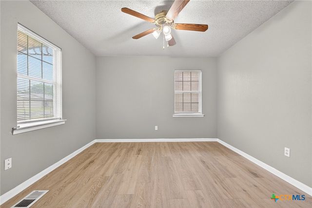 2112 Liberty Street, Copperas Cove, TX 76522