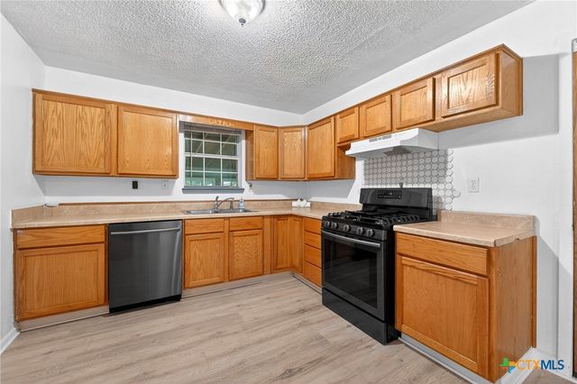 2112 Liberty Street, Copperas Cove, TX 76522