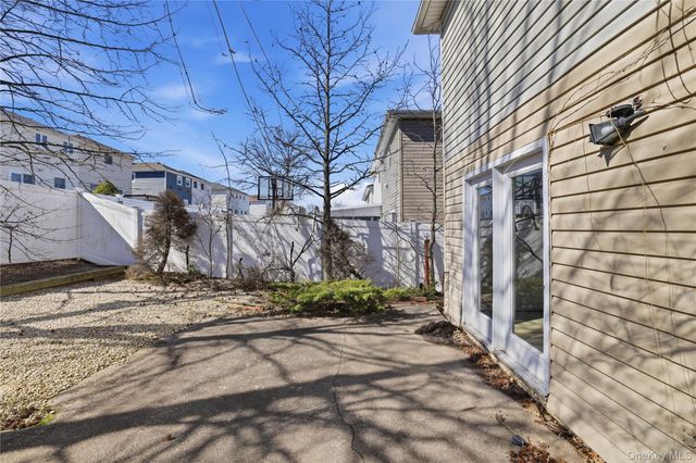 478 Leverett Avenue, Staten Island, NY 10308