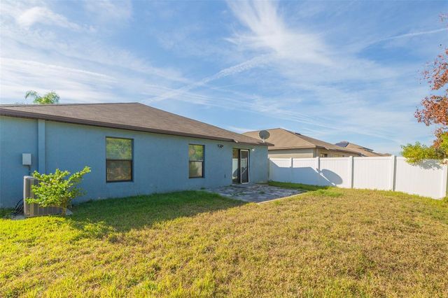 10040 CARLOWAY HILLS DRIVE 10040, Wimauma, FL 33598