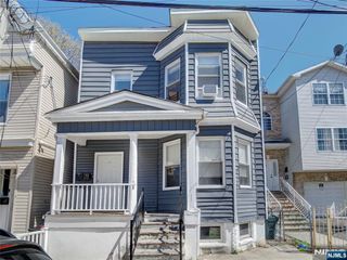 786 S 17th Street, Newark, NJ 07103