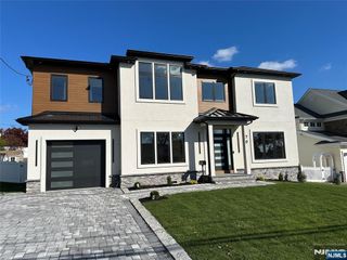 70 Anderson Drive, Clifton, NJ 07013