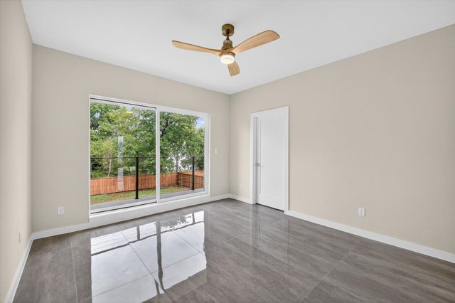 109 Rolston Road, Irving, TX 75060