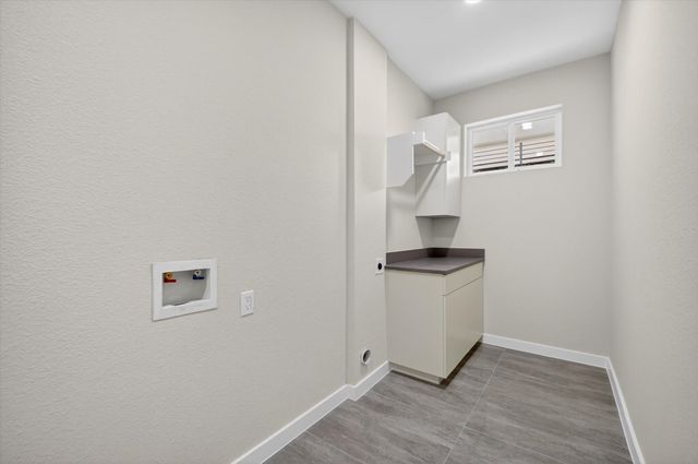 109 Rolston Road, Irving, TX 75060