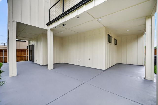 109 Rolston Road, Irving, TX 75060