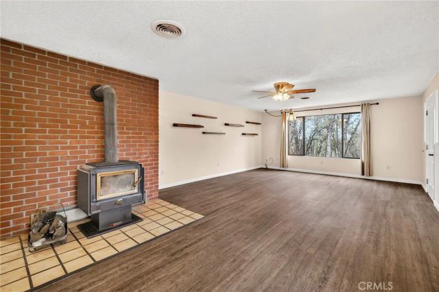 49 Berwick Lane, Oroville, CA 95966