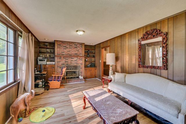 2905 Greenwood Highway, Bradley, SC 29819