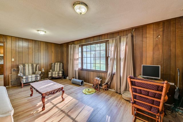 2905 Greenwood Highway, Bradley, SC 29819