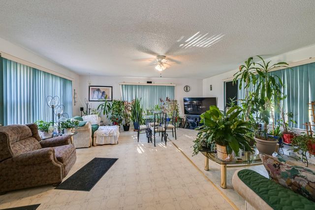 2905 Greenwood Highway, Bradley, SC 29819