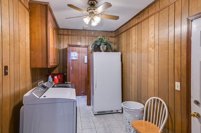 2905 Greenwood Highway, Bradley, SC 29819