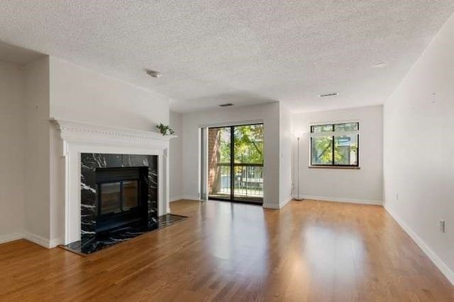 666 Main Street 217, Winchester, MA 01890