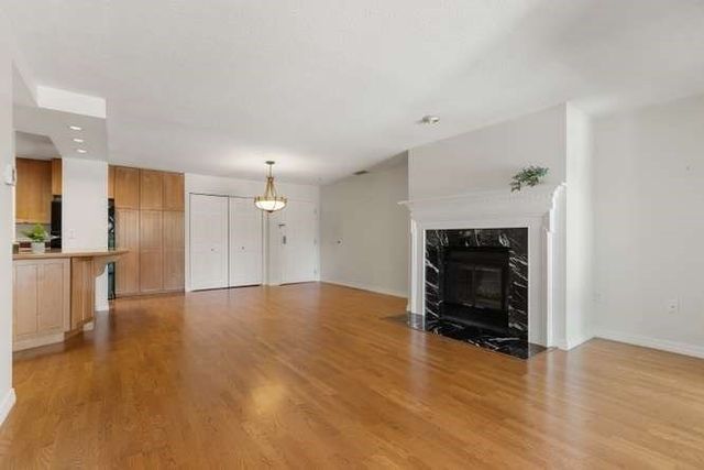 666 Main Street 217, Winchester, MA 01890