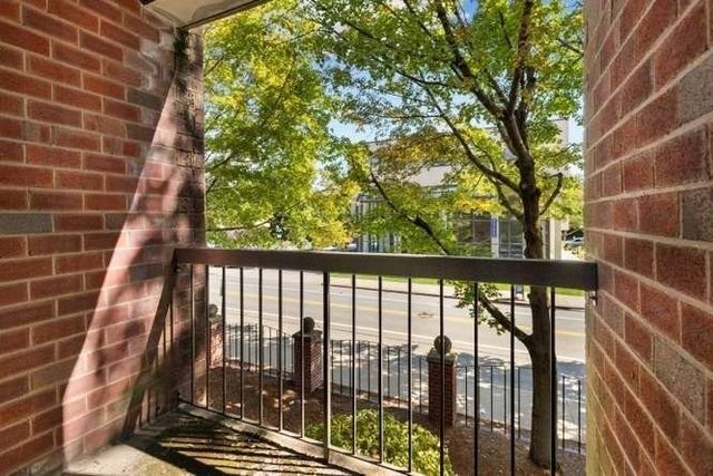 666 Main Street 217, Winchester, MA 01890