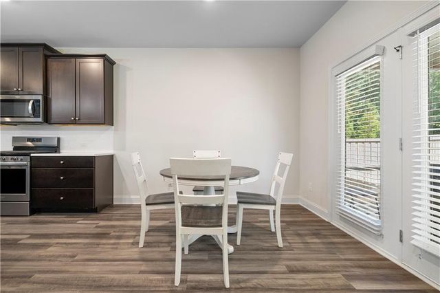 225 Gallant Fox Way, Acworth, GA 30102