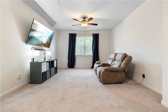 225 Gallant Fox Way, Acworth, GA 30102