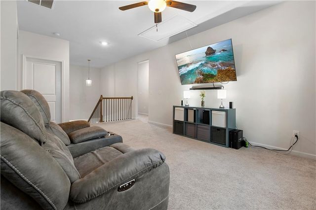 225 Gallant Fox Way, Acworth, GA 30102