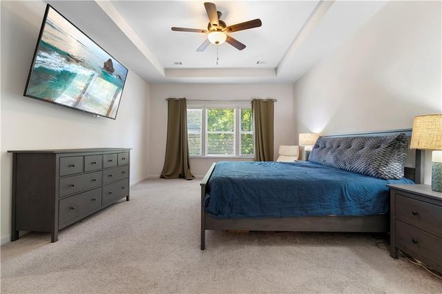 225 Gallant Fox Way, Acworth, GA 30102